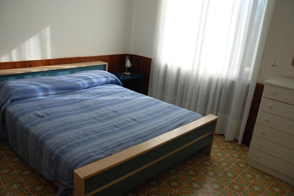 Taormina Isola Bella Apartment - Taormina Holidays Værelse billede